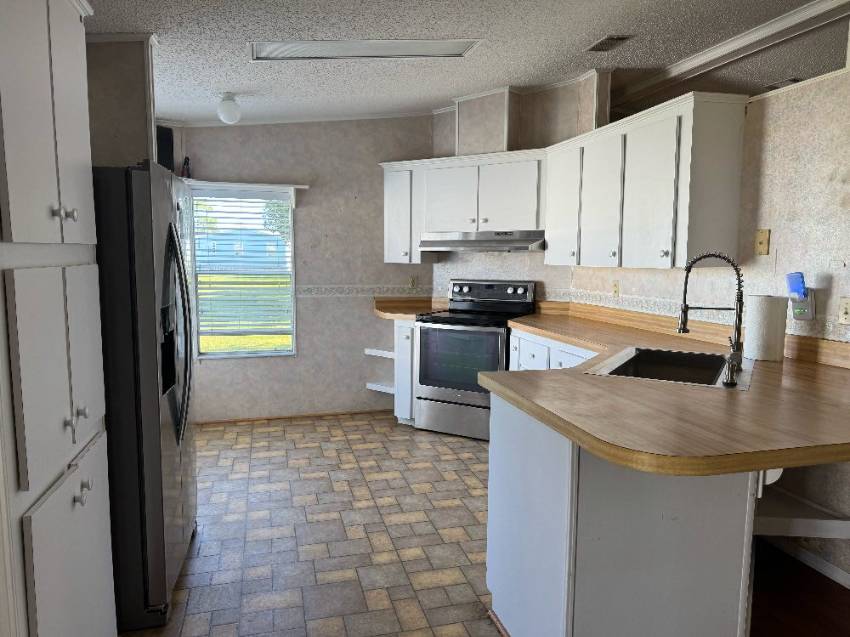 1479 Double Eagle Drive a Lakeland, FL Mobile or Manufactured Home for Sale